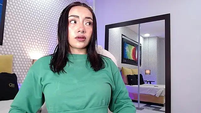 Snapshot of Brigith24 chatting on April 13, 4:29 am Brigith24 online show from April 13, 4:29 am