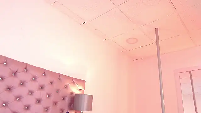 Liv20  online show from October 5, 4:16 pm