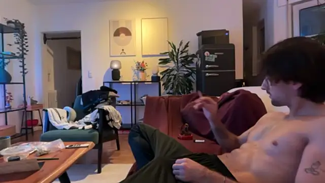 Snapshot of Passion-Frucht chatting on October 16, 10:44 pm Passion-Frucht online show from October 16, 10:44 pm