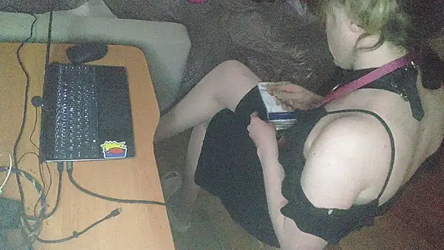 LilithsEve online show from February 4, 9:59 am