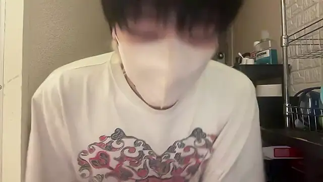 Snapshot of tora3220 chatting on October 8, 12:25 pm tora3220 online show from October 8, 12:25 pm