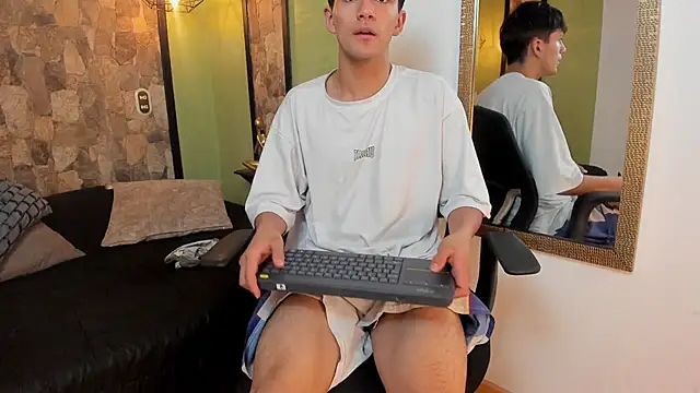 Axel Draven online show from November 22, 11:20 am