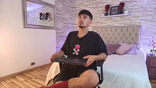 Snapshot of Axel_Draven chatting on March 12, 11:49 am Axel Draven online show from March 12, 11:49 am