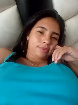 Snapshot of NileveSantanna chatting on September 24, 9:40 pm NileveSantanna online show from September 24, 9:40 pm