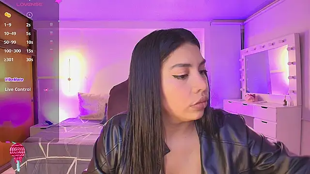 kloe28 online show from April 17, 3:42 am