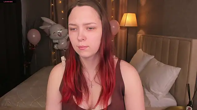 Monica  Queen online show from March 28, 5:29 am