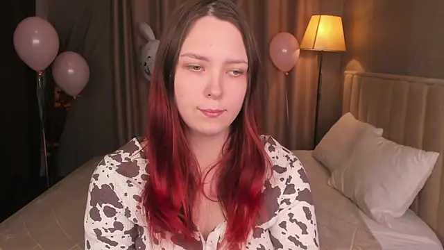 Monica  Queen online show from March 29, 5:29 am