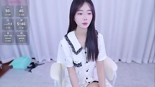 Snapshot of PUTAO_ chatting on October 30, 10:16 am PUTAO online show from October 30, 10:16 am