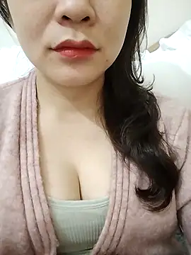 Girl Shy2000 online show from February 10, 2:04 am