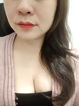 Snapshot of Girl_Shy2000 chatting on March 4, 3:40 pm Girl Shy2000 online show from March 4, 3:40 pm