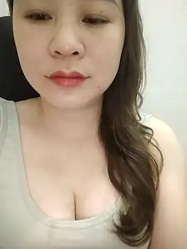 Snapshot of Girl_Shy2000 chatting on March 23, 3:43 am Girl Shy2000 online show from March 23, 3:43 am