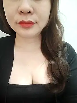 Snapshot of Girl_Shy2000 chatting on March 24, 7:46 am Girl Shy2000 online show from March 24, 7:46 am