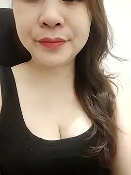 Snapshot of Girl_Shy2000 chatting on March 26, 2:11 pm Girl Shy2000 online show from March 26, 2:11 pm