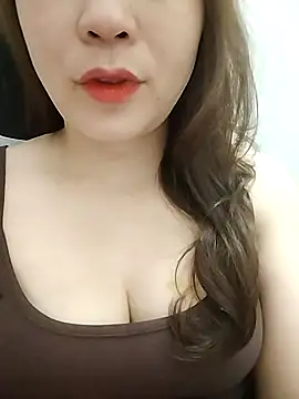 Snapshot of Girl_Shy2000 chatting on April 20, 9:49 pm Girl Shy2000 online show from April 20, 9:49 pm