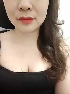 Snapshot of Girl_Shy2000 chatting on April 26, 3:21 pm Girl Shy2000 online show from April 26, 3:21 pm