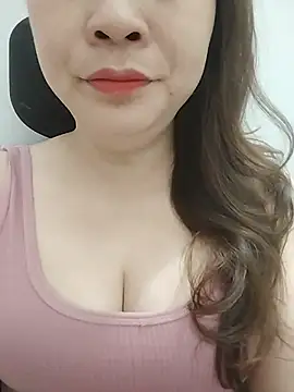 Snapshot of Girl_Shy2000 chatting on May 11, 9:34 pm Girl Shy2000 online show from May 11, 9:34 pm