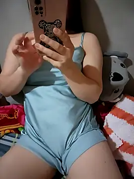 Meoweo 23 online show from October 7, 9:01 pm