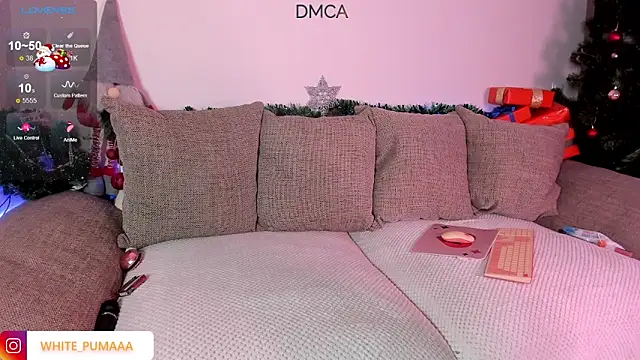 Snapshot of Crystal_Neko chatting on January 14, 3:17 pm Crystal Neko online show from January 14, 3:17 pm