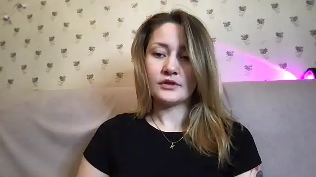Veyriona online show from November 17, 6:46 pm