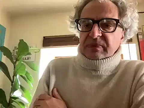 Snapshot of chtentation chatting on February 7, 10:52 am chtentation online show from February 7, 10:52 am