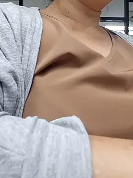 Kimkhaepretty online show from December 1, 7:57 am