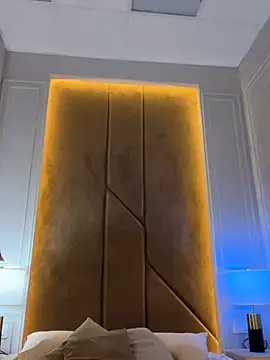 Luna Olsen online show from January 15, 4:06 am