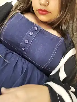 Snapshot of Miss_Rose__ chatting on November 18, 7:29 pm Miss Rose online show from November 18, 7:29 pm