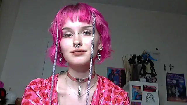 Paradoxy  online show from March 10, 8:25 pm