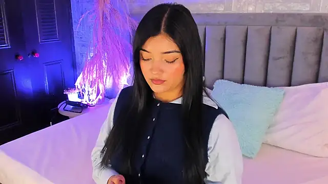 EmmaBlossom online show from November 12, 7:46 pm