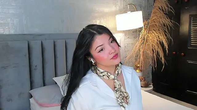 EmmaBlossom online show from May 21, 12:34 pm