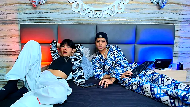 Lovers 21 online show from September 30, 7:52 pm