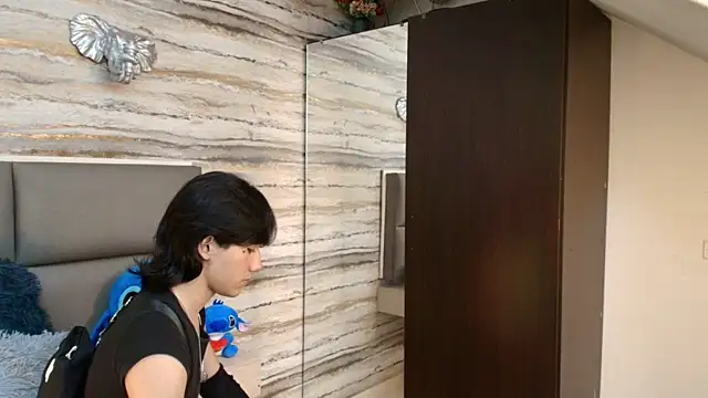 Lovers 21 online show from November 26, 3:40 am