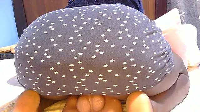 SpiceySnack online show from March 12, 3:29 pm