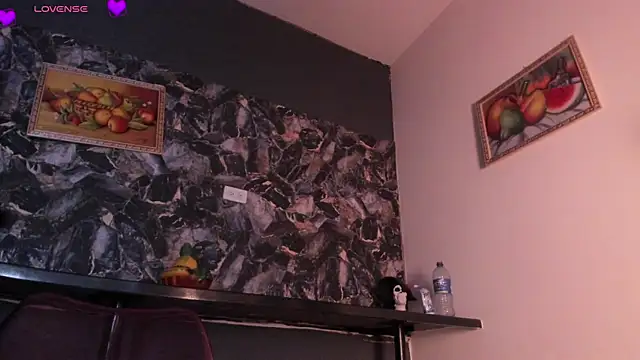 skarlet miller  online show from July 1, 11:23 am