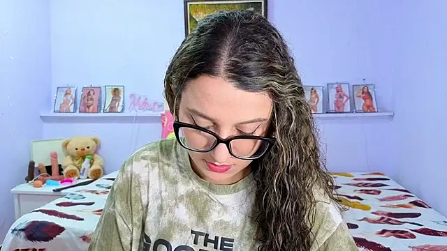 katiaa lovv online show from November 7, 11:54 am