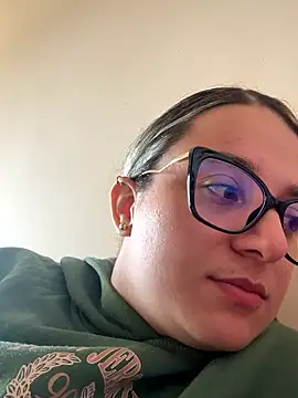 katiaa lovv online show from January 8, 1:35 pm