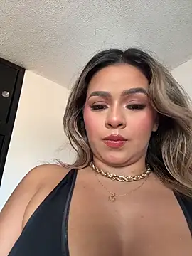 Snapshot of itsdanividarte chatting on March 30, 10:00 pm itsdanividarte online show from March 30, 10:00 pm