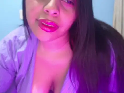 Snapshot of violeta_47 chatting on October 1, 12:11 pm violeta 47 online show from October 1, 12:11 pm