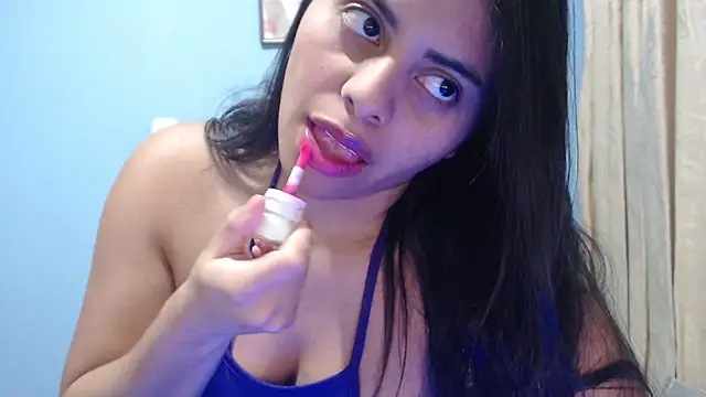Snapshot of violeta_47 chatting on October 21, 12:17 pm violeta 47 online show from October 21, 12:17 pm