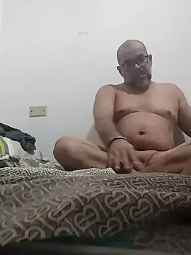 Snapshot of MEYBELLATINA chatting on January 12, 10:04 pm MEYBELLATINA online show from January 12, 10:04 pm