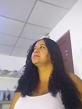 MEYBELLATINA online show from March 2, 8:37 pm