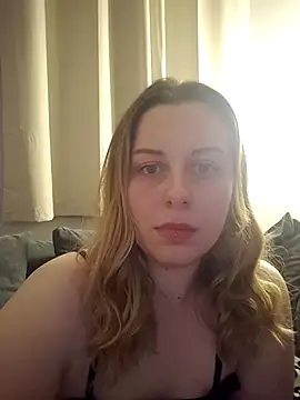 Brutal brunettexx online show from August 3, 2:43 am