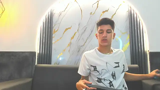 Stiben boy online show from November 21, 7:56 pm