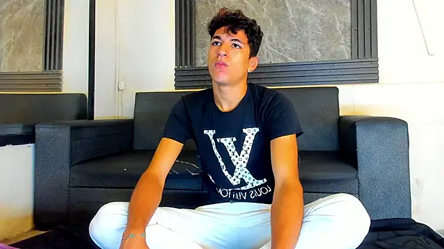 Stiben boy online show from January 13, 1:27 pm