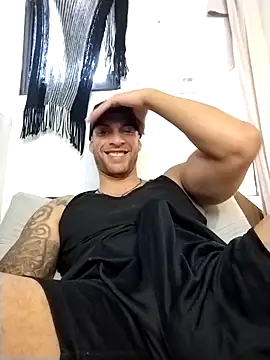 Snapshot of Mulato141 chatting on September 30, 8:14 pm Mulato141 online show from September 30, 8:14 pm