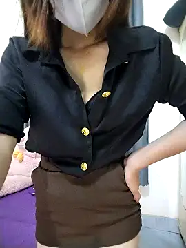 Quynhbabysexy online show from November 12, 2:28 pm