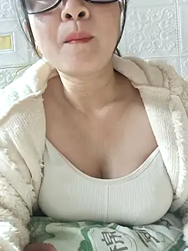 Paul-paul11 online show from December 17, 12:05 am