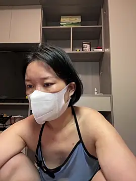 POS001 online show from April 9, 2:44 pm