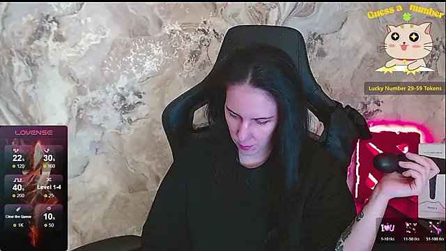 Irwi Tomboy online show from March 9, 1:04 pm