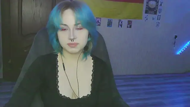 LeisaHopperstad online show from February 16, 2:13 pm